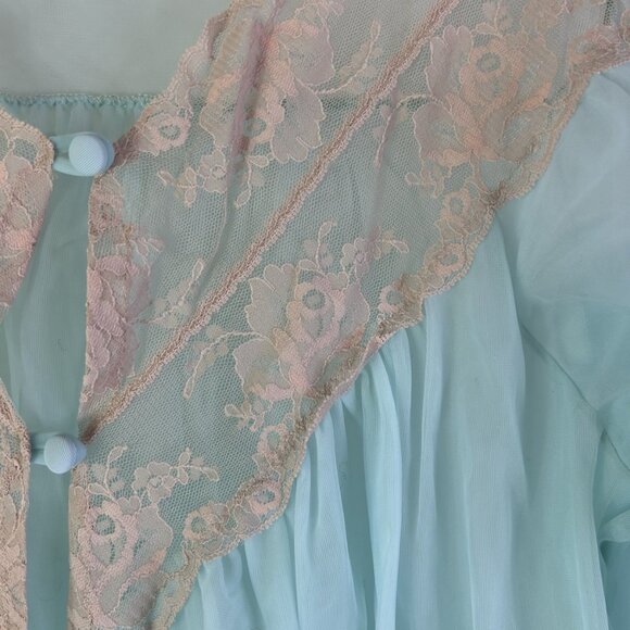 Vintage 70s Sheer Nylon Lace Negligee Robe Peignoir USA Coquette - Picture 3 of 6